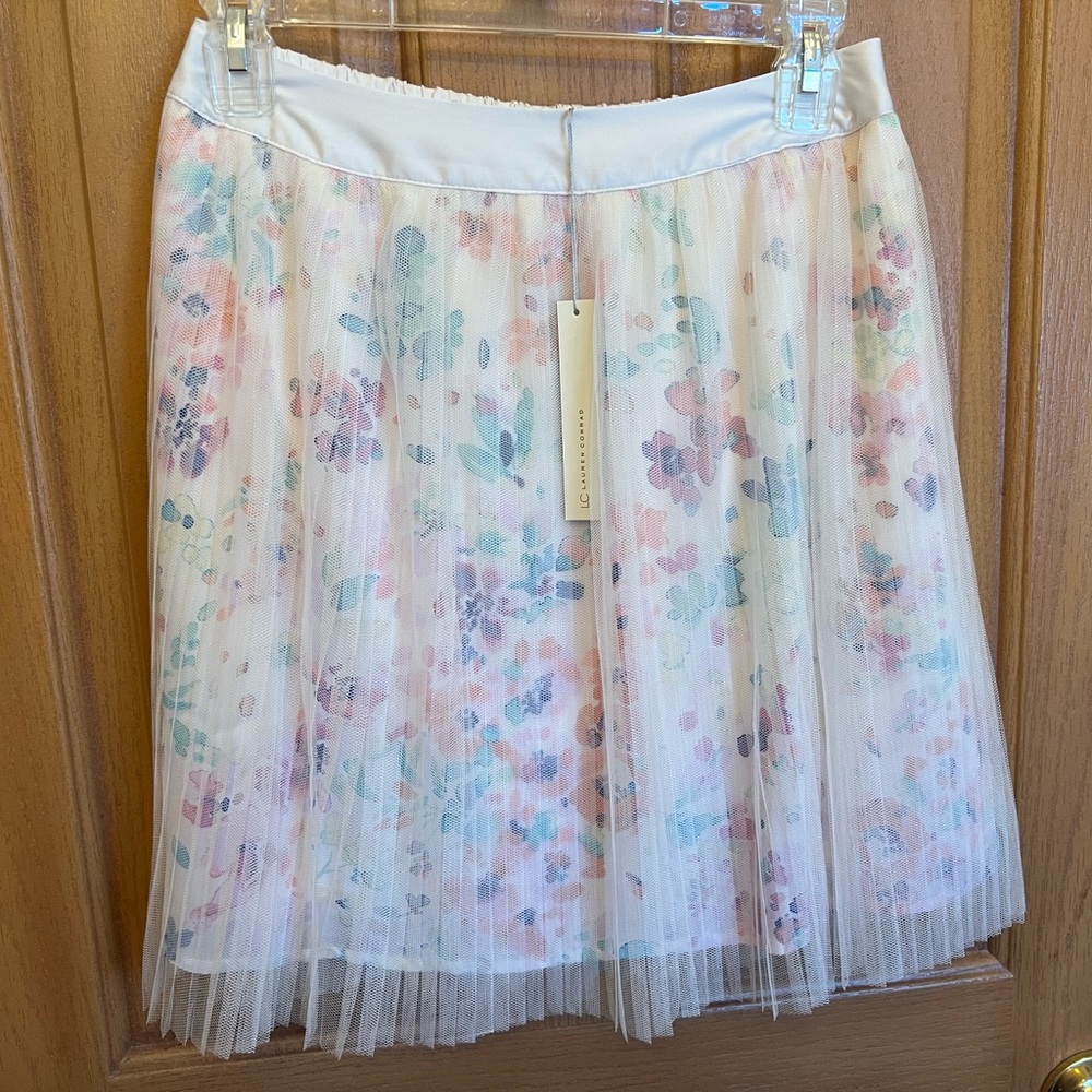 NWT LC Lauren Conrad Pleated Tulle Skirt Size Small